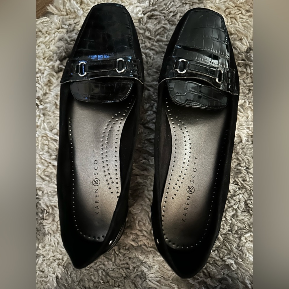 Karen Scott Flats